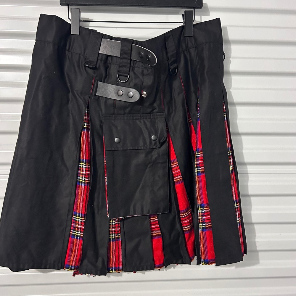 Gothic Utility Kilt Black Canvas Red Tartan Plaid Pleats Punk Cargo D-Rings 46